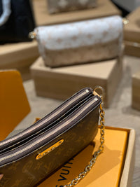 LOU Liv Pochette