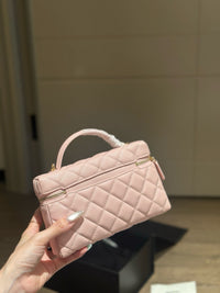 CC 26c Vanity Bag