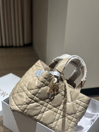 CD Medium Toujours Bag