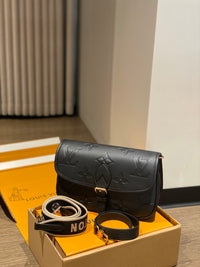 LOU Diane Bag