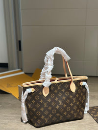 LOU Neverfull PM