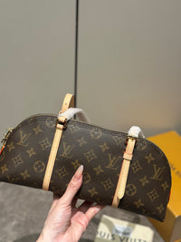 LOU Squire EW Bag