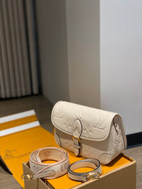 LOU Diane Bag