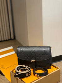 LOU Diane Bag