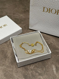 CD Crystal Star Bracelet