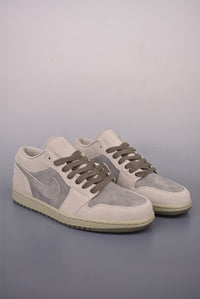 Air Jordan 1 Low SE