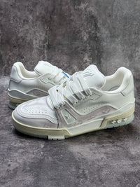 LOU Trainers