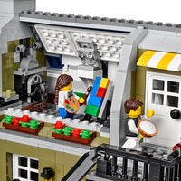LEGO Creator Expert Parisian Restaurant 10243