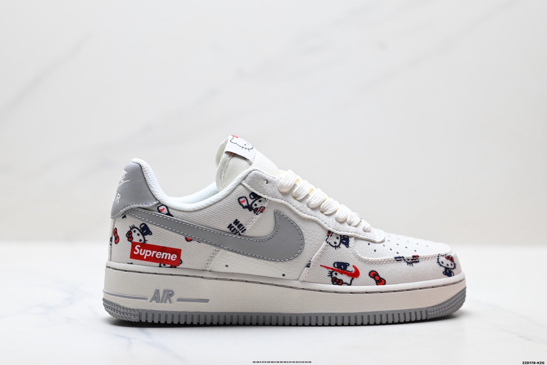 NIKE x Supreme Air Force 1