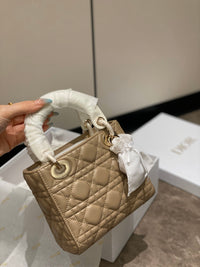 CD Mini Lady