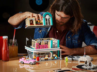 LEGO Creator Expert Downtown Diner 10260