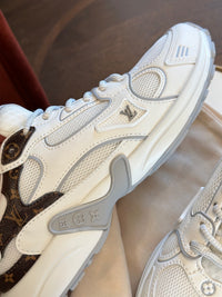 LOU Olympia Sneakers