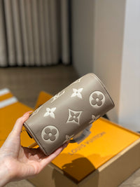 LOU Nano Bag