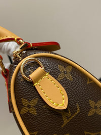 LOU Nano Speedy Bag