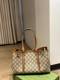 GG Emblem Tote