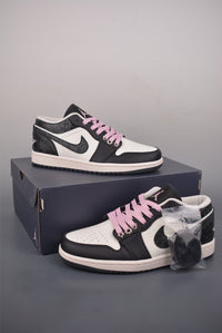 Air Jordon 1 Low SE