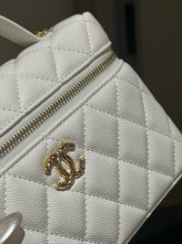 CC 26c Vanity Bag
