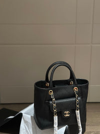 CC 26P Tote Bag