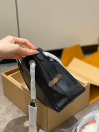 LOU CarryAll Black