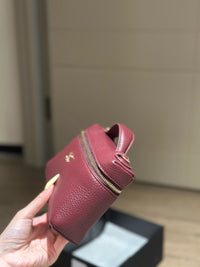 CC 26a Top Handle Vanity Bag