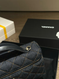 CC 26P Vanity Case with Chain