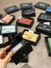 CC CF Cardholder