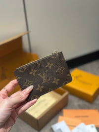 LOU Romy Card Holder