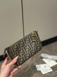 FD Baguette Pouch