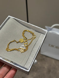 CD Crystal Star Bracelet
