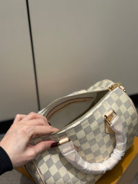 LOU Speedy 25