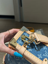 LOU Side Trunk MM Bag