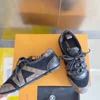 LOU Trainers