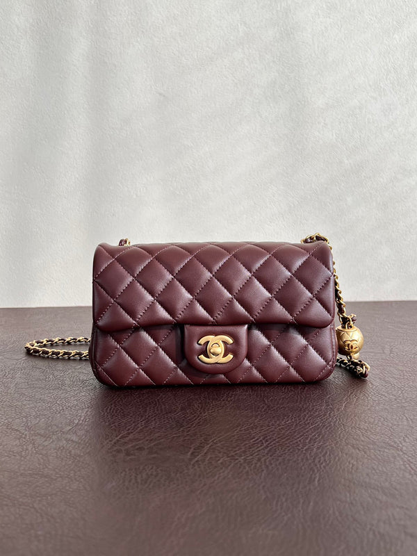 CC Pearl Crush Flap Bag