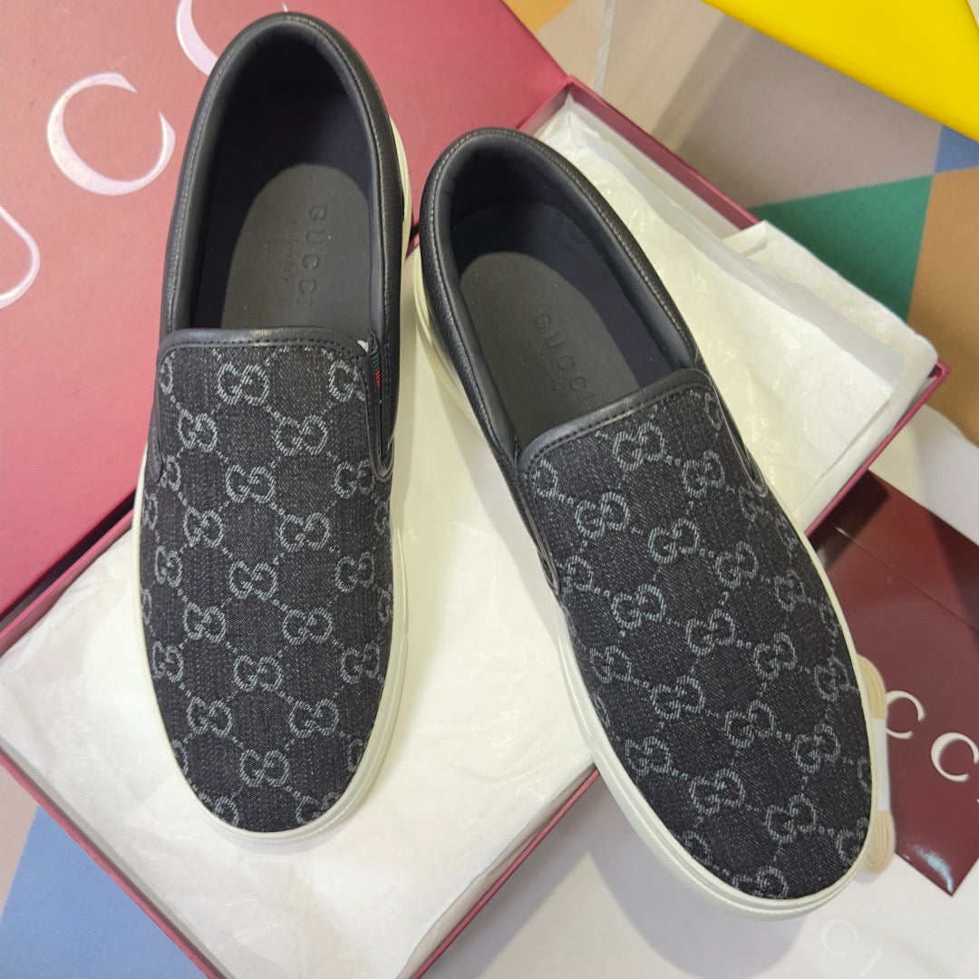GG Slip-On