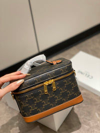 CL Vanity Case