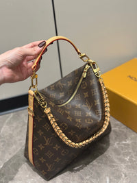 LOU Multipass Bag