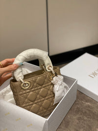 CD Mini Lady
