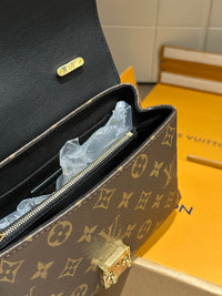 LOU Madeleine Bag