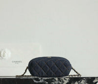 CC Hobo Clutch