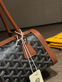GOYA Bonbonnière Bag