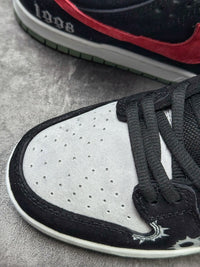 NIKE SB Dunk