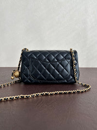 CC Pearl Crush Flap Bag