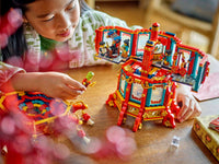 LEGO Trotting Lantern 80116