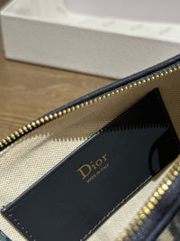 Oblique Bow Pouch with Chain