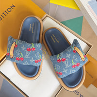 LOU Pool Pillow Sandals
