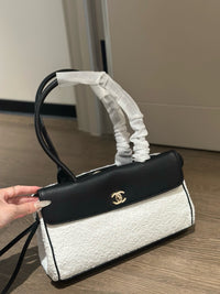 CC 26s Shopping Bag