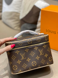LOU Nice Bag