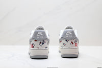 NIKE x Supreme Air Force 1