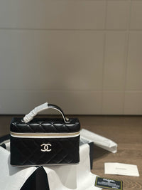 CC 26s Vanity Bag
