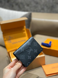 LOU Pocket Organizer